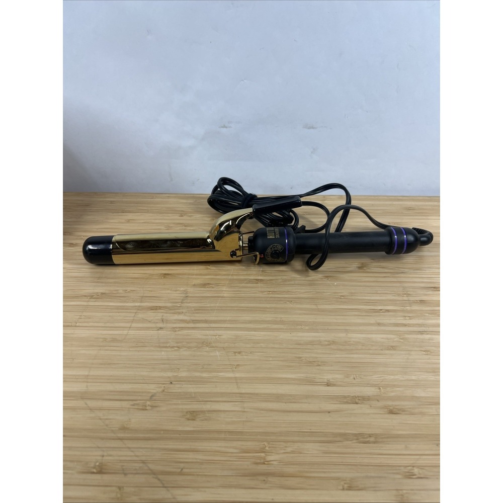 Hot Tools Pro Signature Series  1-1/4"  Curling Iron Wand HTIR1576. Tested Works